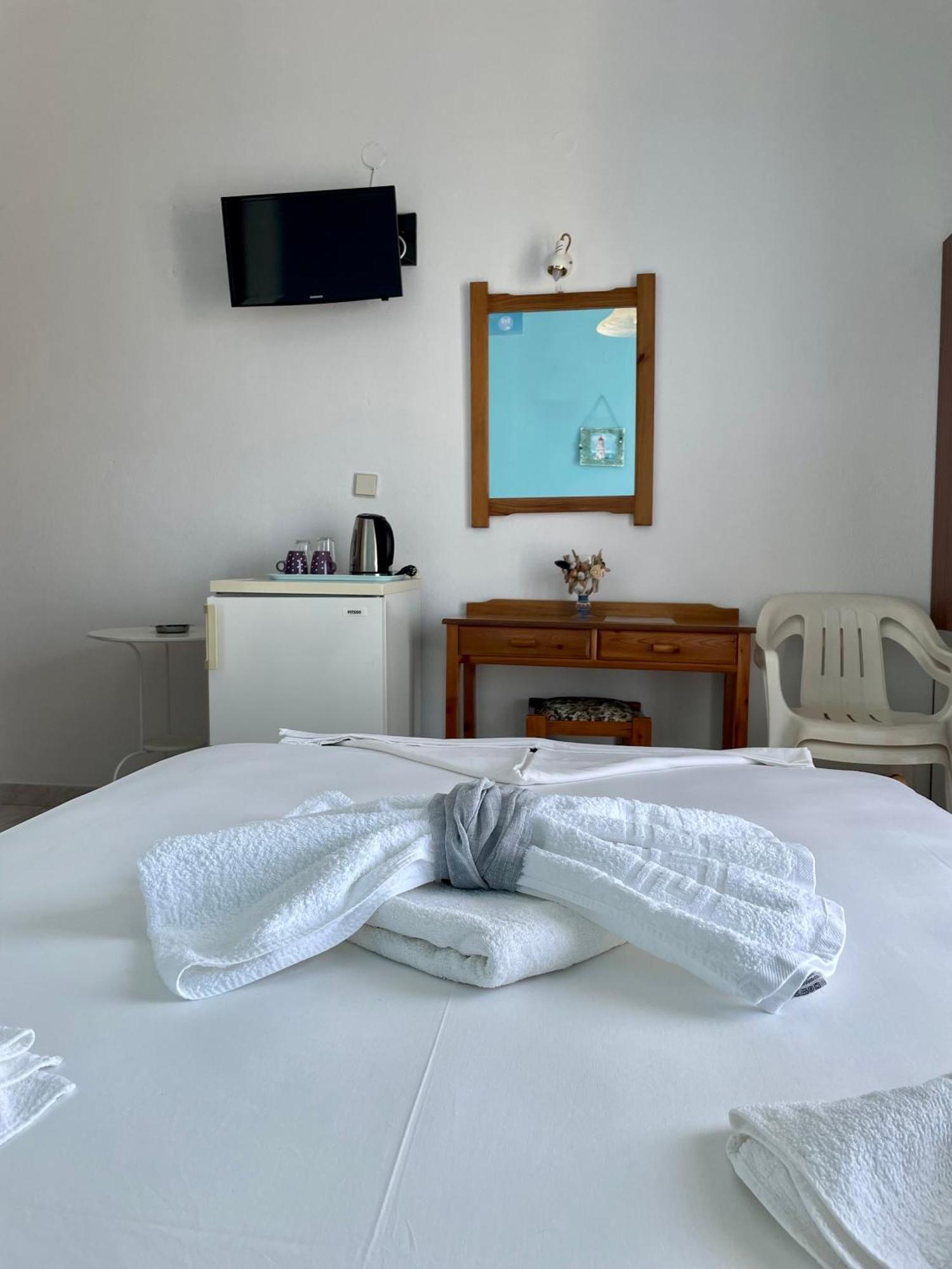 Panorama Rooms Agia Roumeli Exterior photo